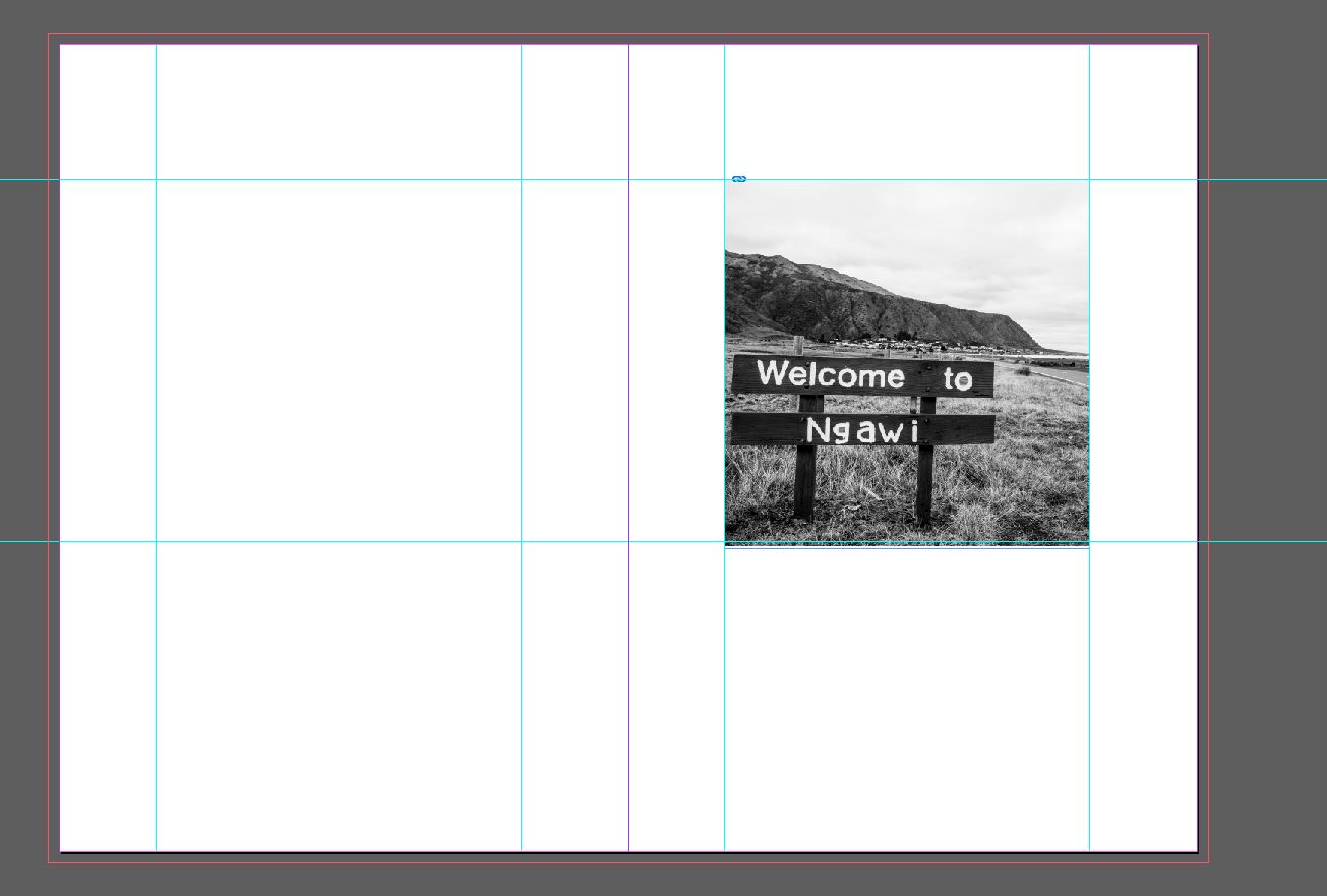 Double page with image